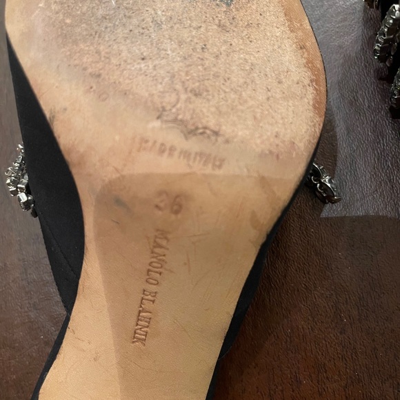 Manolo Blahnik Jeweled Satin Mules ❣️Rare Statement Style ❣️ Size 36 (Fits US 6) - Picture 6 of 7